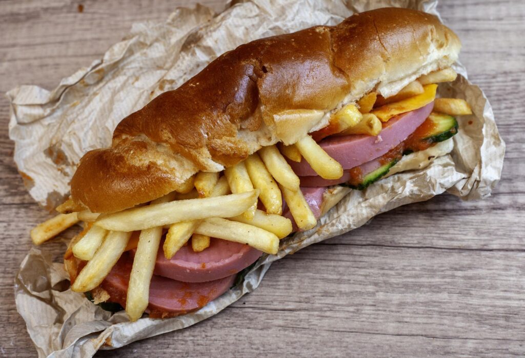 Traditional South African dishes, South African food to try, Bobotie recipe South Africa, What is biltong, Gatsby sandwich Cape Town, South African braai, Cape Malay cuisine, South African traditional food, Best food in Cape Town, South African national dishes